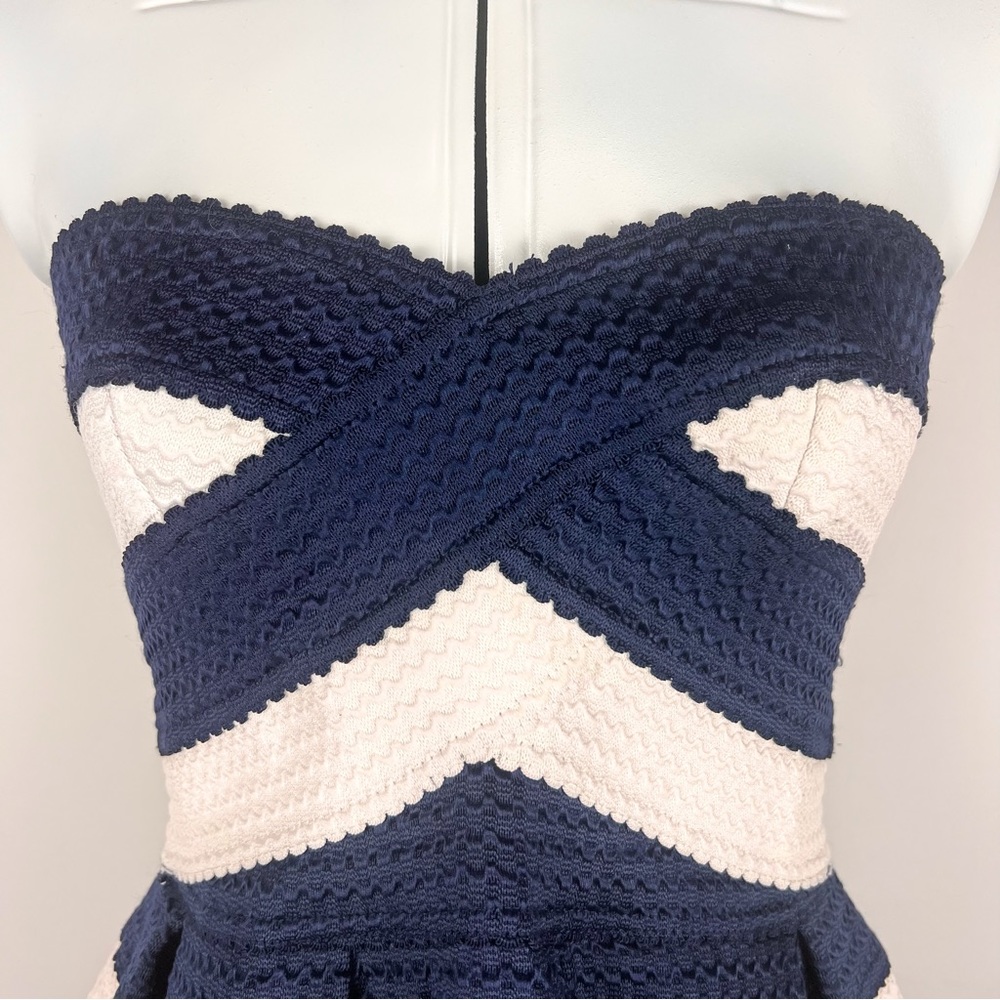 San Souci Navy & White Striped Strapless Mini Dress Size M - Picture 2 of 9